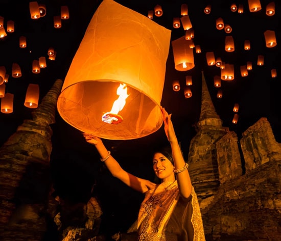 Chiang Mai Yi Peng Lantern Festival